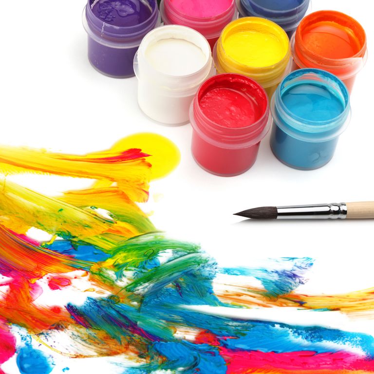 Pinsel und Farben